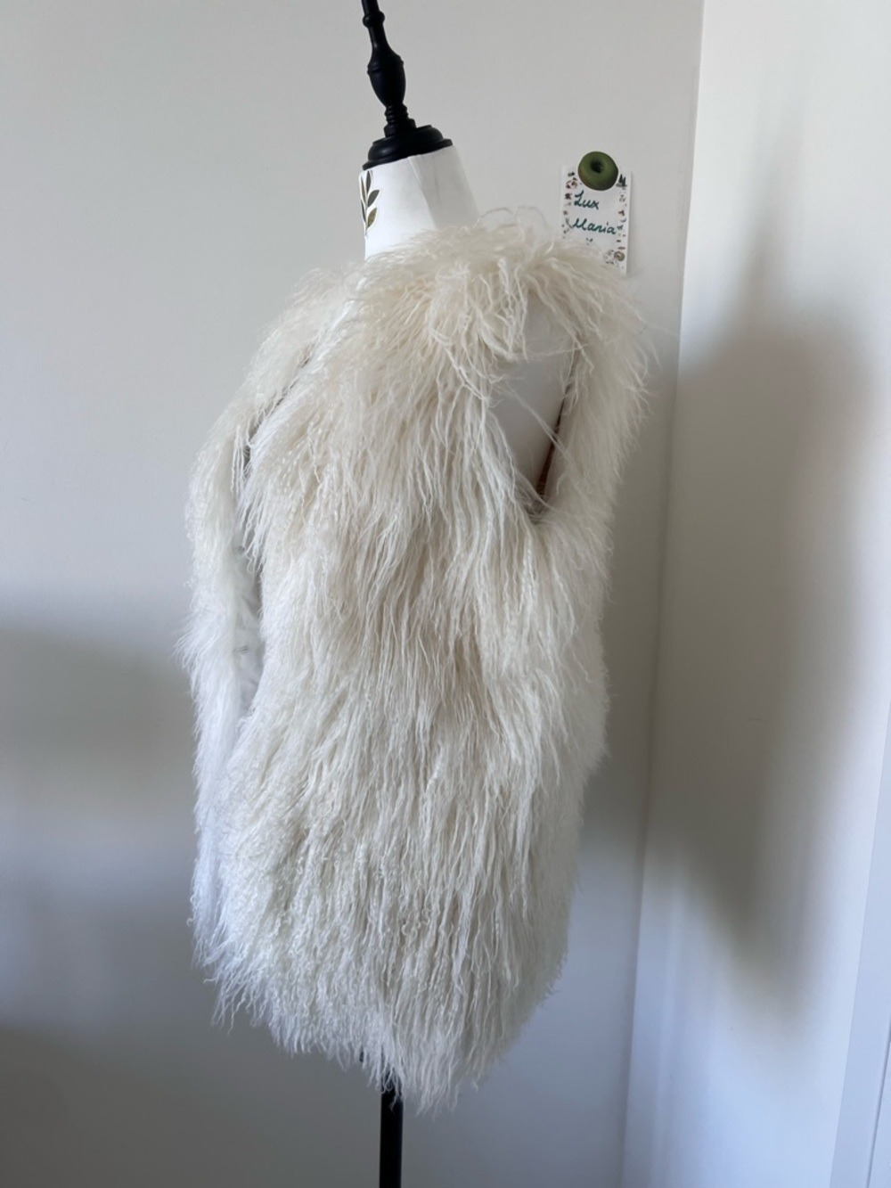 Cream White Mongolian Lamb Fur Vest Plush Shaggy Tibetan Lamb Boho Paisley S-M - Picture 3 of 9